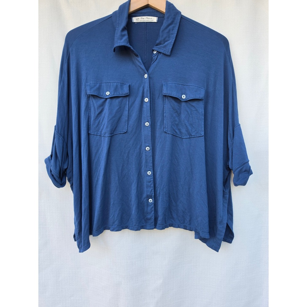 We The Free Button Down Shirt Womens Small Oversized Raw Hem Dolman Pockets Blue